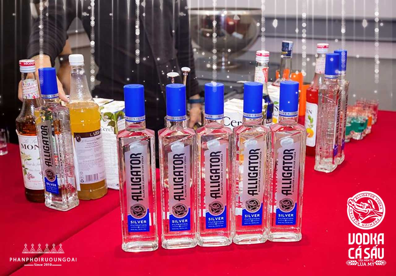 Rượu Vodka Cá Sấu Xanh cũng được dùng làm nền để tạo ra các ly cocktail tuyệt hảo 